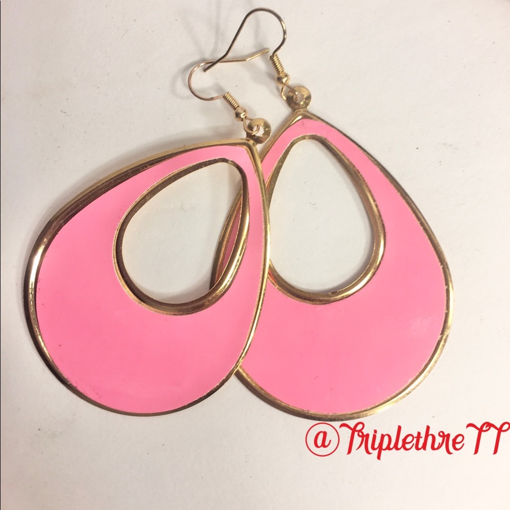 Pink & Gold Earrings 🌸🌸